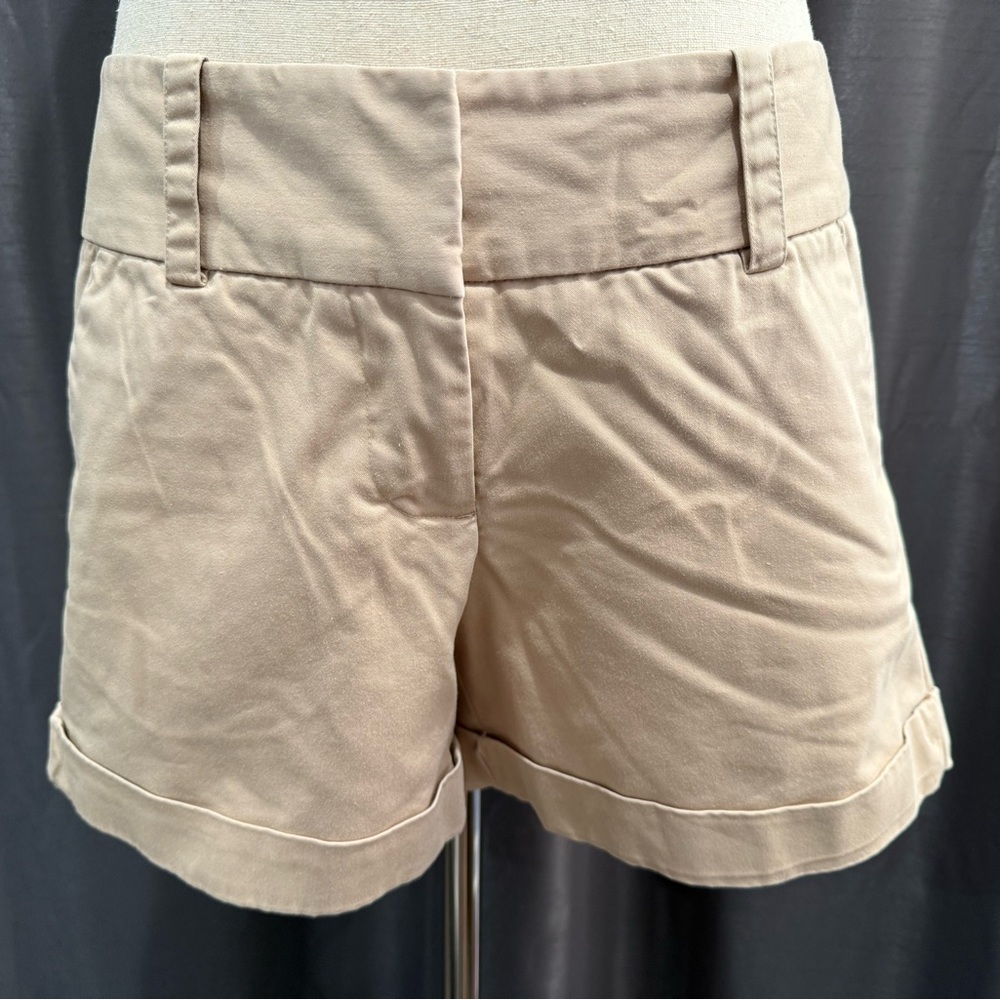 Vince Camuto Women's Beige Chic Shorts